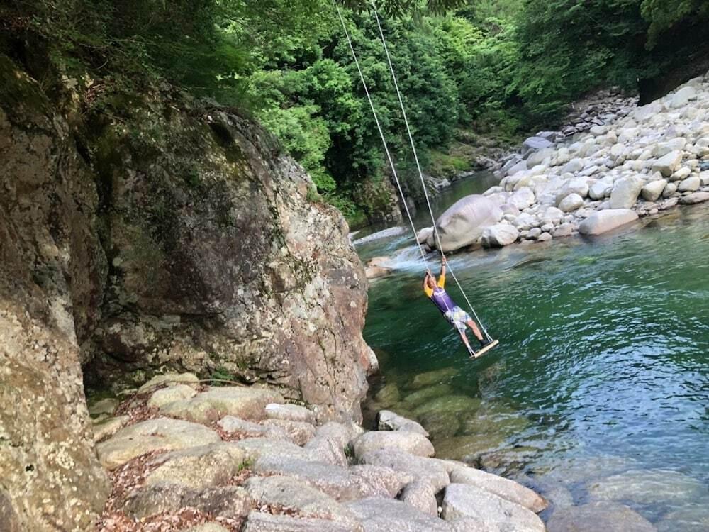 子供用の遊び場 - 屋外