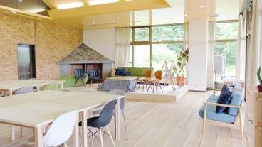 ロビー応接スペース / 2