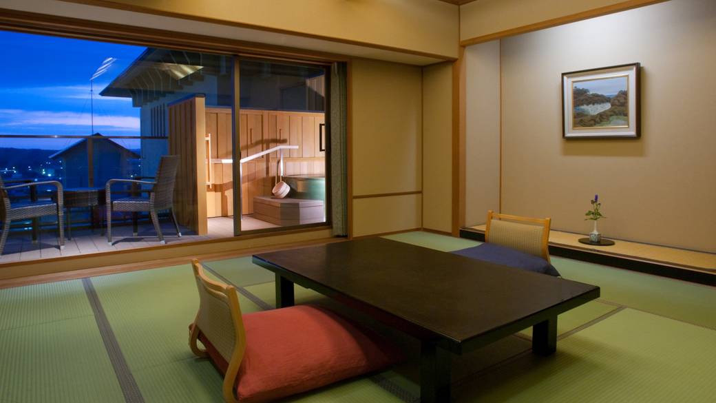 白雲の館 露天風呂付客室一例① / 4