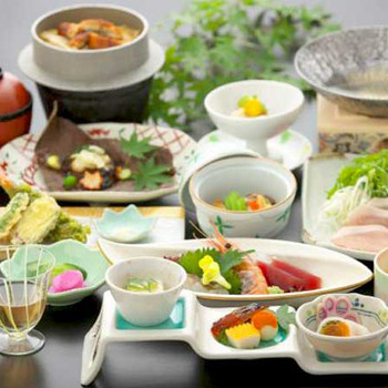 多様なお風呂でのんびり・部屋食プランもある旅館4090986