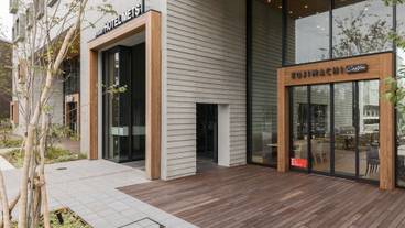 施設の入り口 / 10