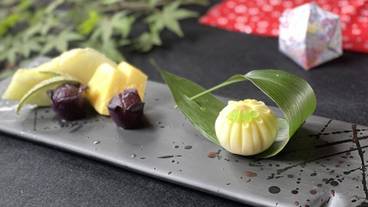 食事・飲み物 / 3