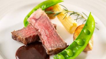 食事・飲み物 / 4