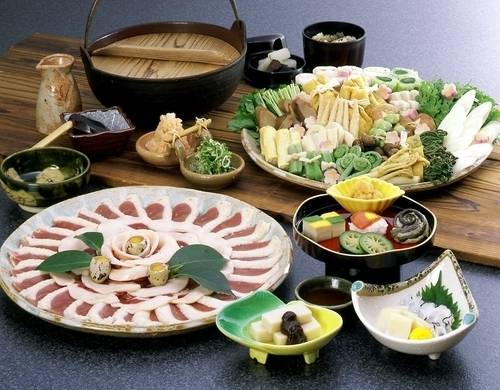 夕食／ぼたん鍋コース一例 / 3