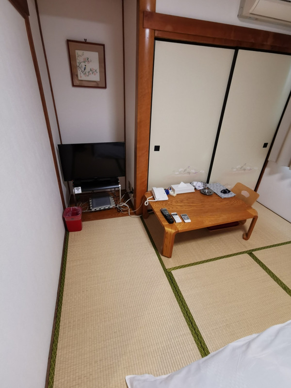 ビジネスホテル林荘