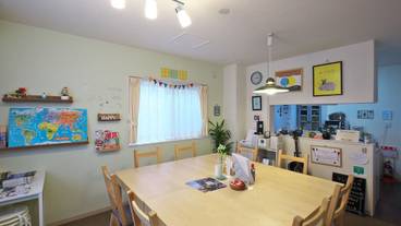 ロビー応接スペース / 4