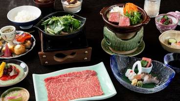 食事・飲み物 / 24