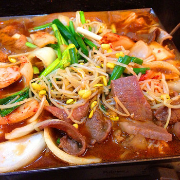 「テッチャン鍋金太郎」 料理 24641749 