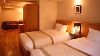 ジュニア スイート