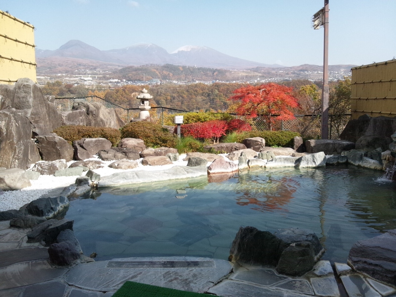 3.浅間連峰の大パノラマに出合う「布引温泉 こもろ」4024362