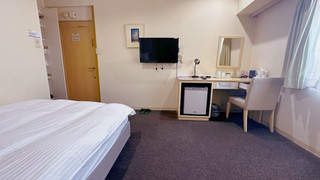 セミダブルルーム 喫煙可