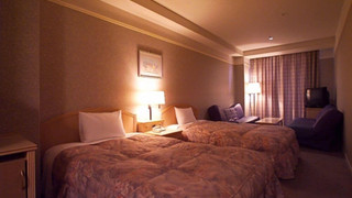 ツインルーム エキストラベッド付 (素泊まり)