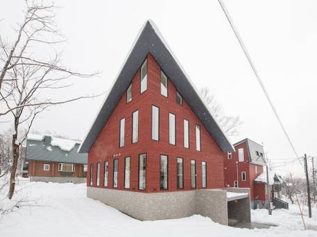 KITSUNE HOUSE by H2 Life / 3