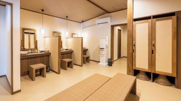 大浴場 パウダールーム / 4