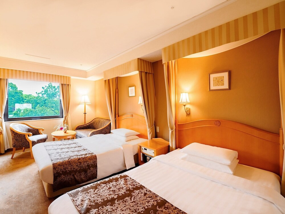 ⑦美肌効果もある温泉「金沢白鳥路 ホテル山楽」3510569