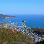 自然と歴史を感じられる町。広島県「鞆の浦」の魅力をご紹介