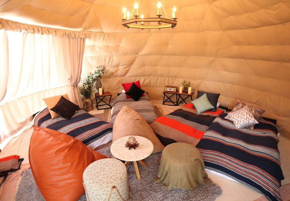 オーバルテント 内観 インテリア