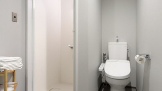 フォースルーム シャワー付き