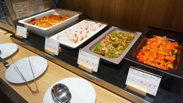 朝食ビュッフェ / 4