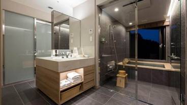 東館/客室の銀泉半露天風呂一例② / 10