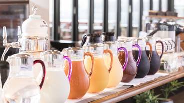 朝食スペース / 13