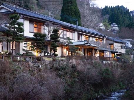 大洞窟温泉 旅館志美津 / 1