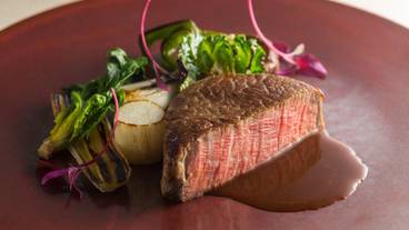 ディナー肉料理一例 / 2