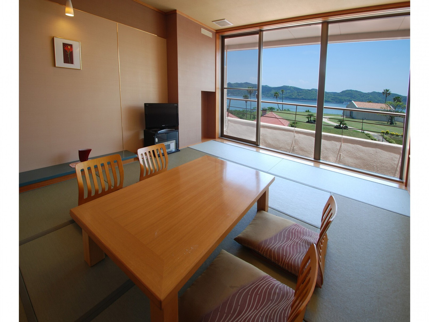 多種多様な客室のある「本館」3670875