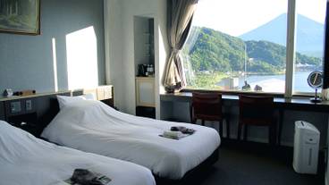 スタンダードツイン / 1