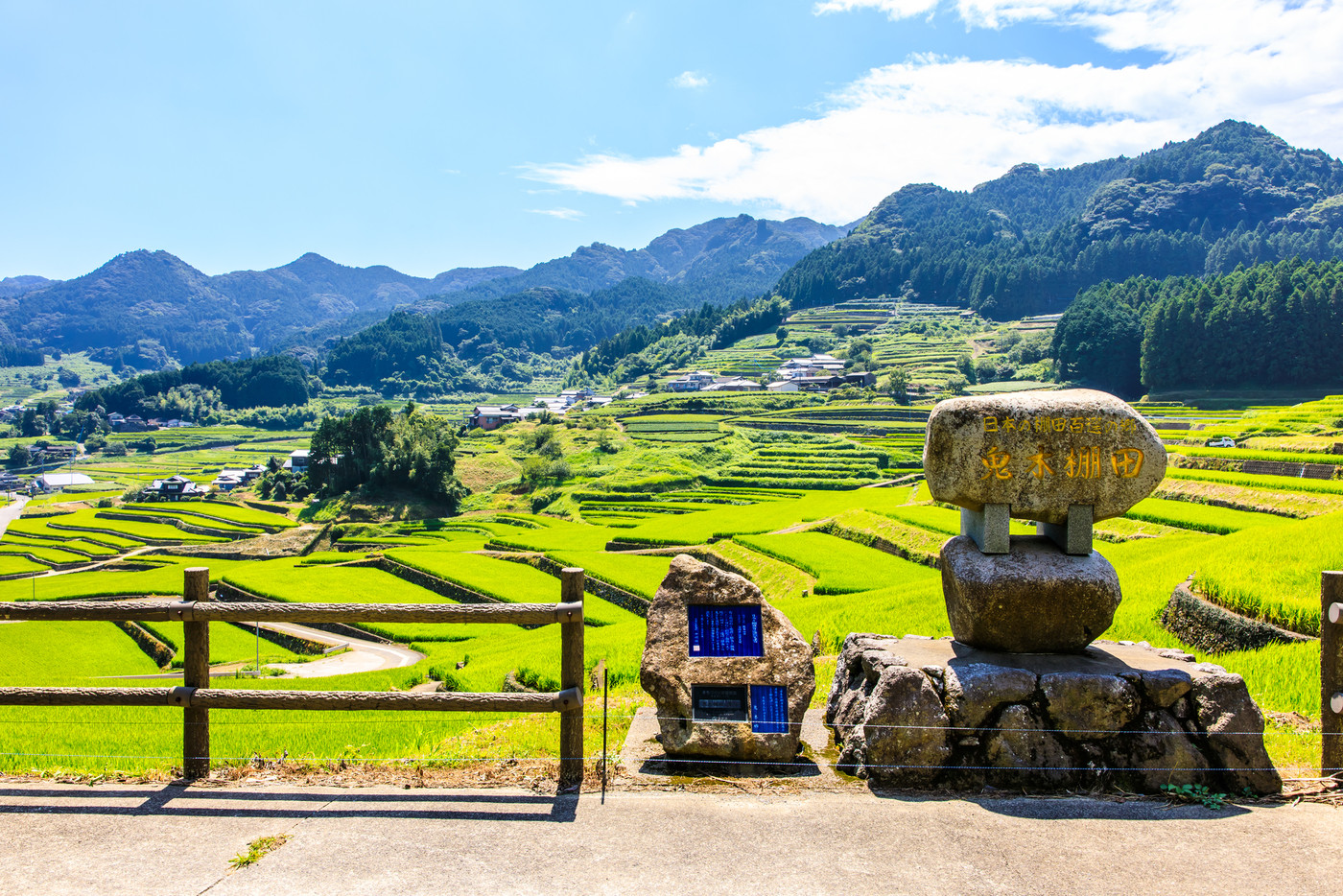 新緑の鬼木棚田　【長崎県東彼杵郡波佐見町】