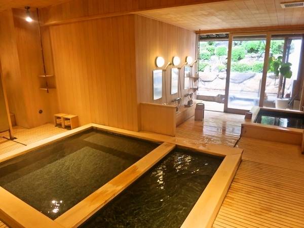 大浴場 檜の内湯 / 2