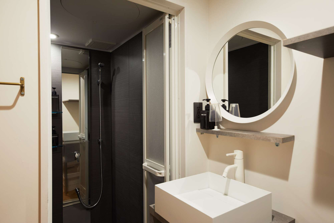 あらゆるシーンで利用OK♪自宅感覚でくつろげるお部屋3725691