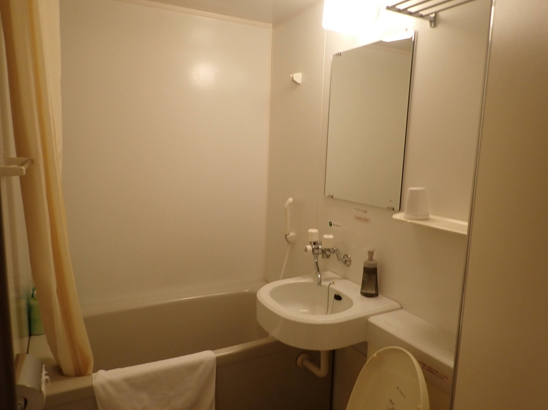 部屋の風呂は使わずに地下の温泉を利用しました