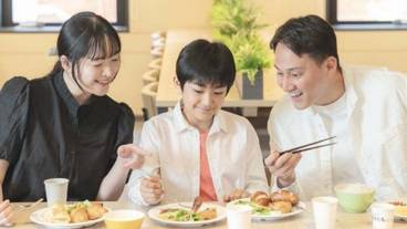 朝食スペース / 3