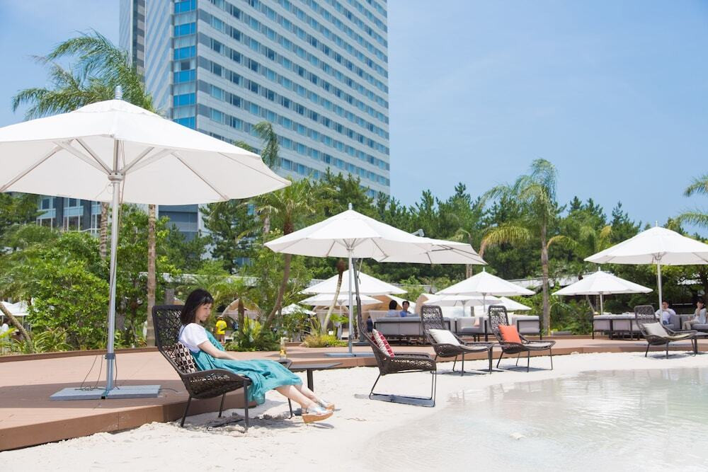 屋外プール