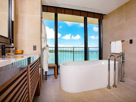 ハイアット リージェンシー 瀬良垣アイランド 沖縄 / 3