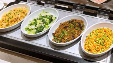 朝食ビュッフェ / 12