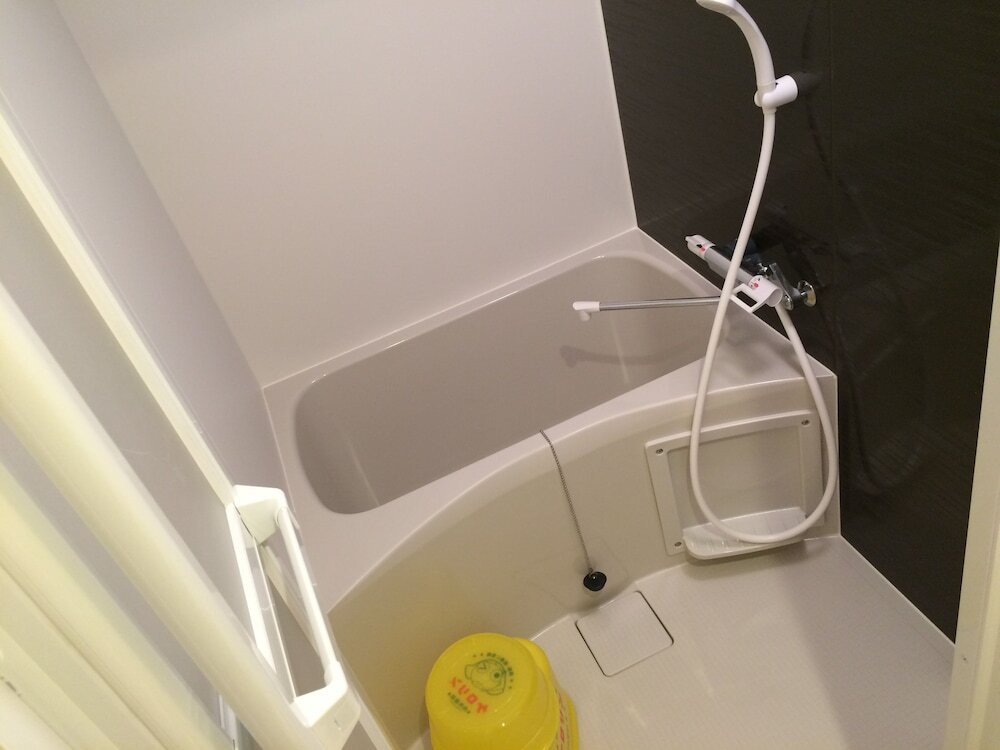 バスルームのシャワー