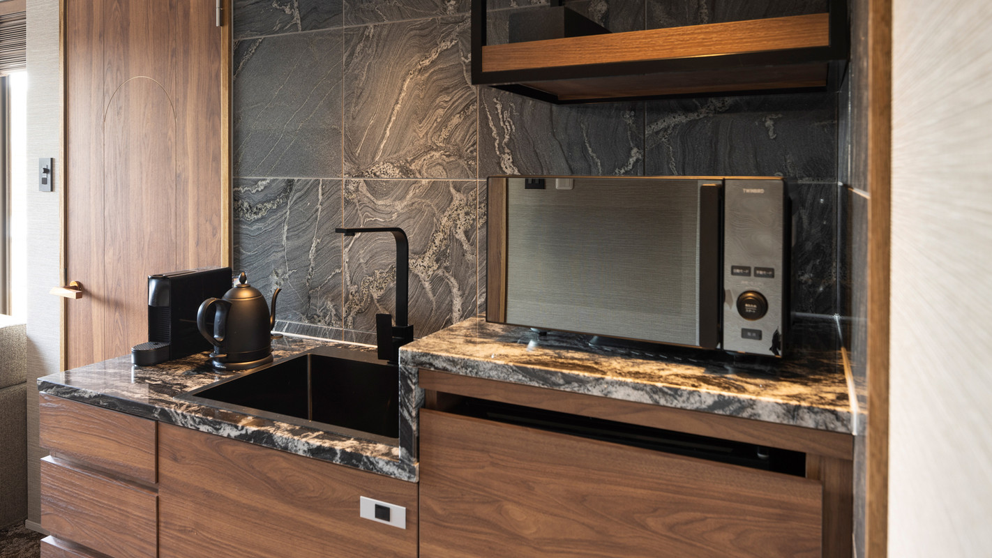 温泉露天風呂付サンテラススイート キッチン