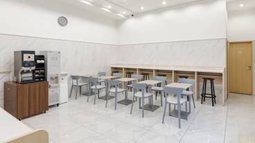 朝食スペース / 5