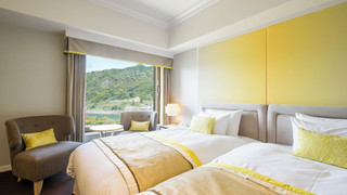 プレミアムツインルーム ステーションビュー 禁煙