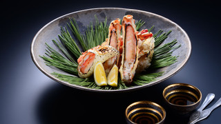 3階 揺らぎの間(タラバ蟹) 客室露天風呂付＋個室お食事処 禁煙