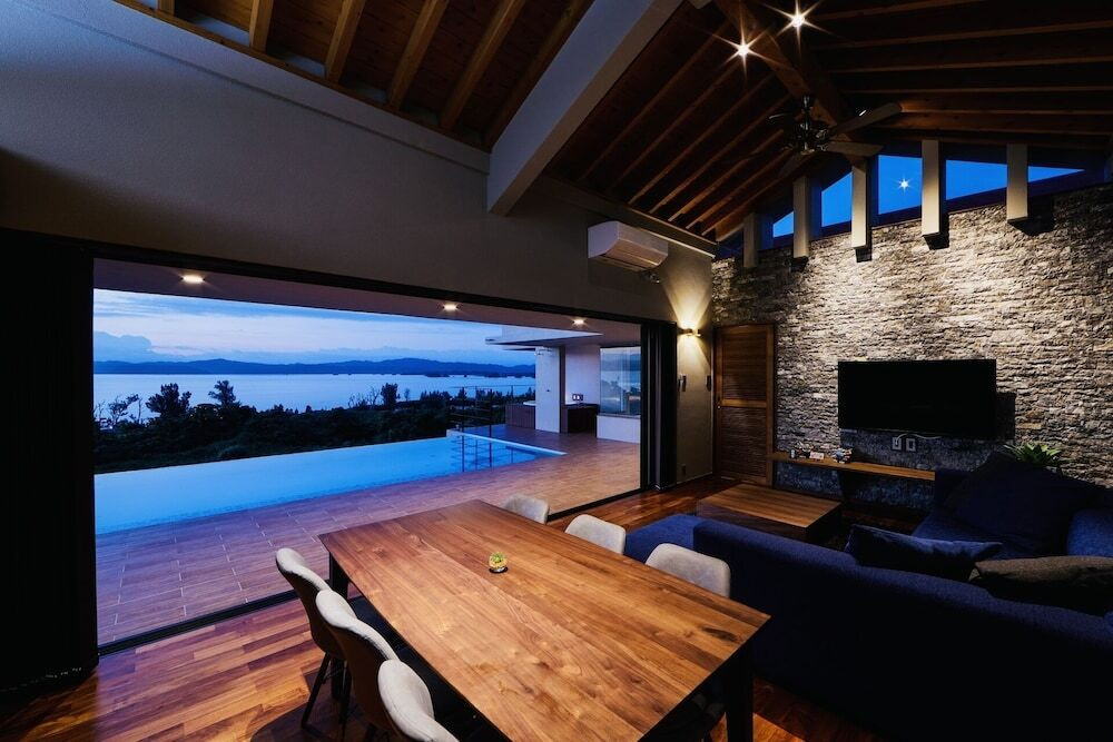 リビング エリア