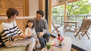 ロビーラウンジ / 4