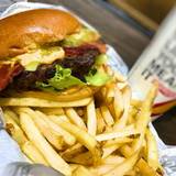 カールスジュニア ららぽーと湘南平塚店（カールスジュニア）