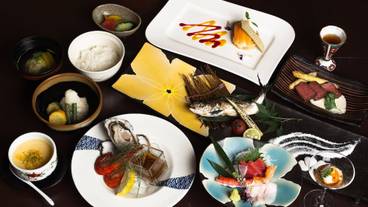 食事・飲み物 / 6