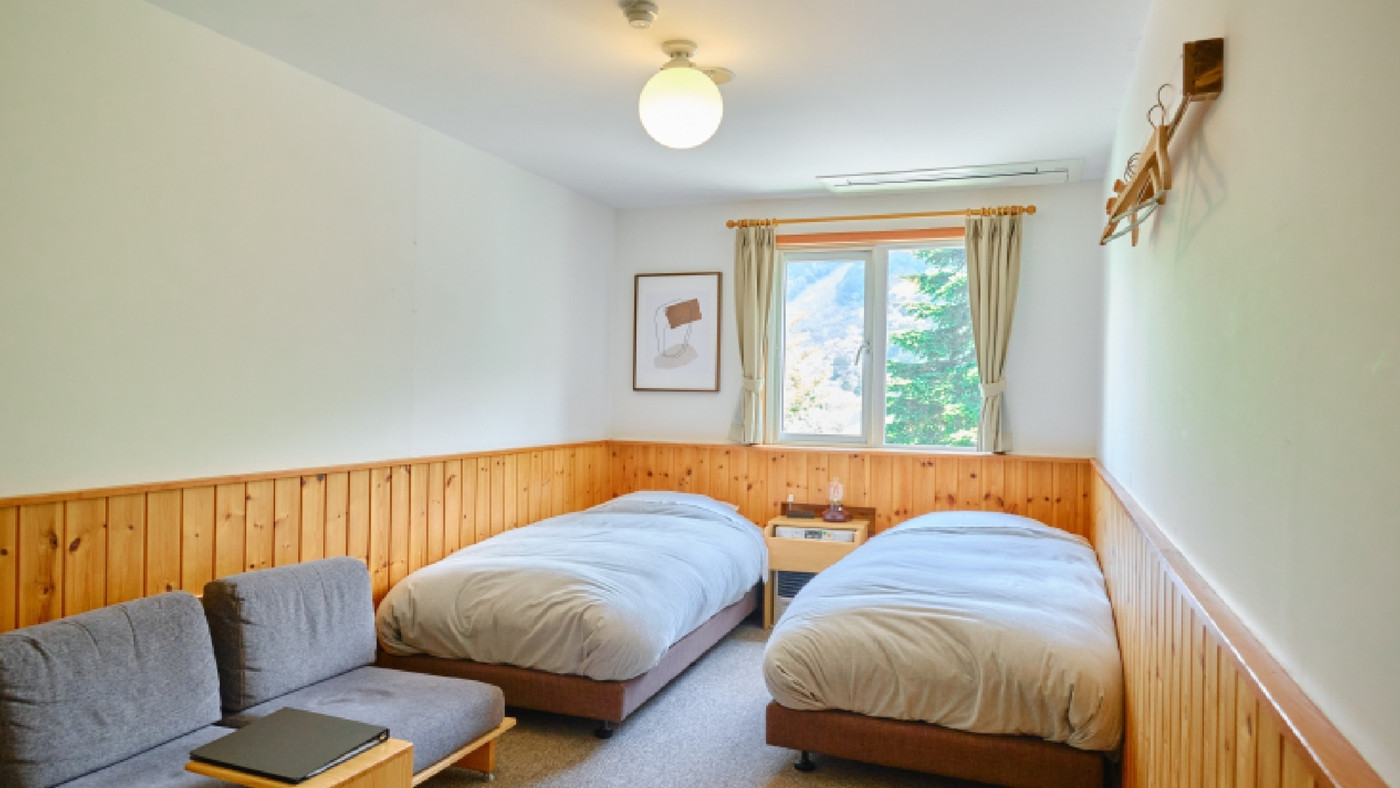 可愛いゴールデンレトリバーが出迎えてくれる癒しのペンション3531040