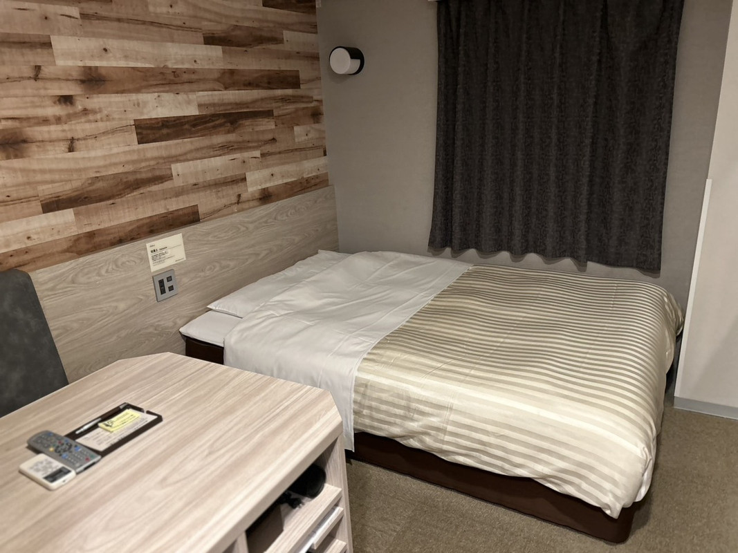 ソファーが長めで仕事などしやすいてす