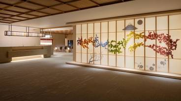 内部エントランス / 2