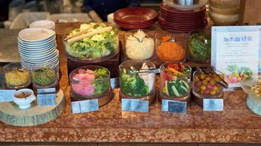 朝食ビュッフェ / 12